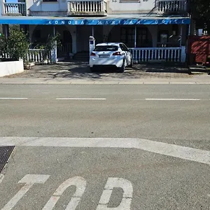 Apartman Hugo, Malinska