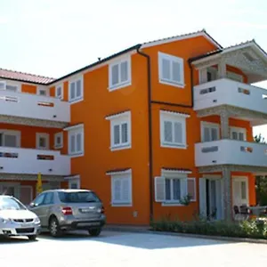 Apartment San, Malinska